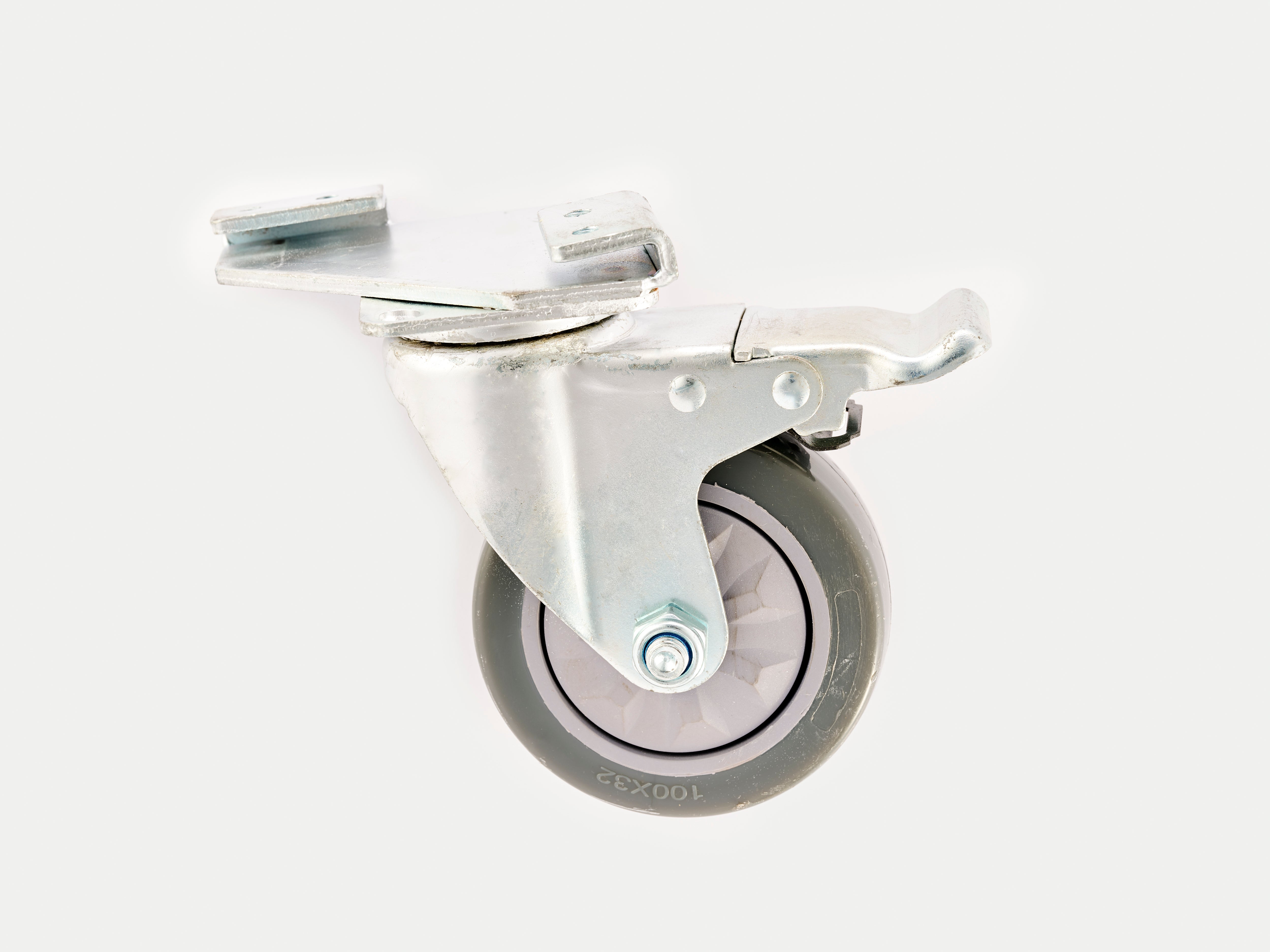 Roue pour structure de tente promotionnelle mobile