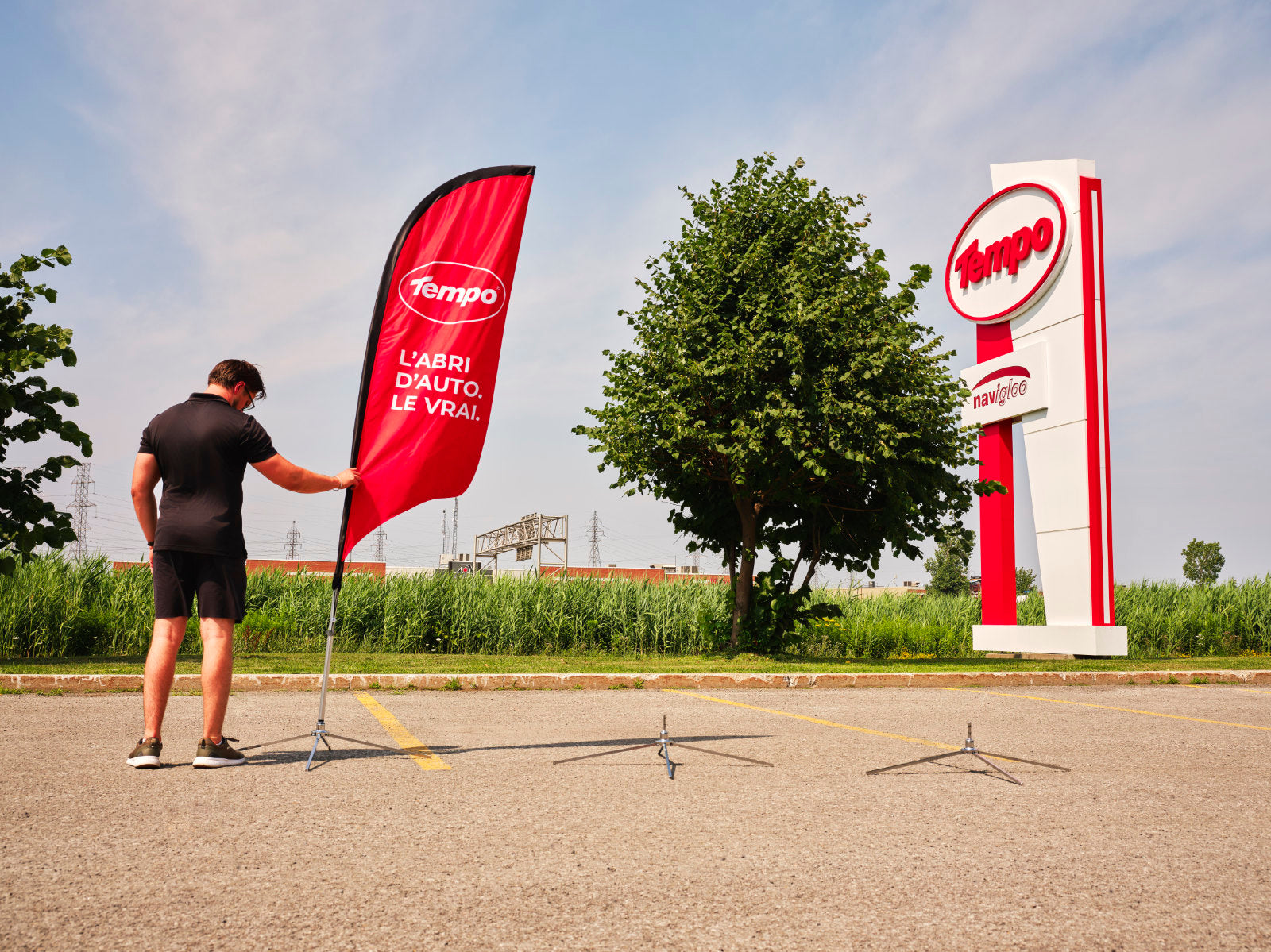 Tentes promotionnelles et drapeaux personnalisés pour vos événements